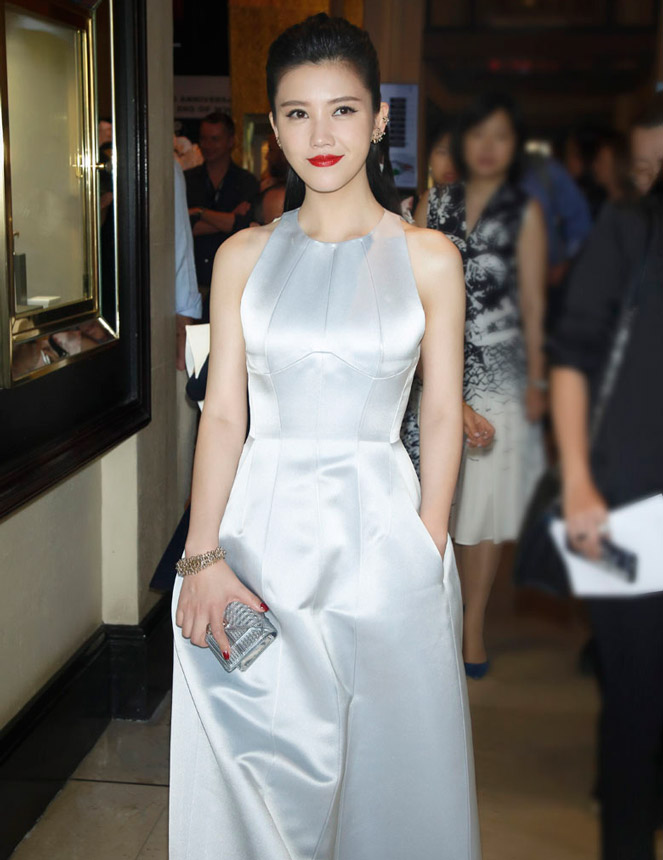 美容| 重返20岁,杨子姗用这些